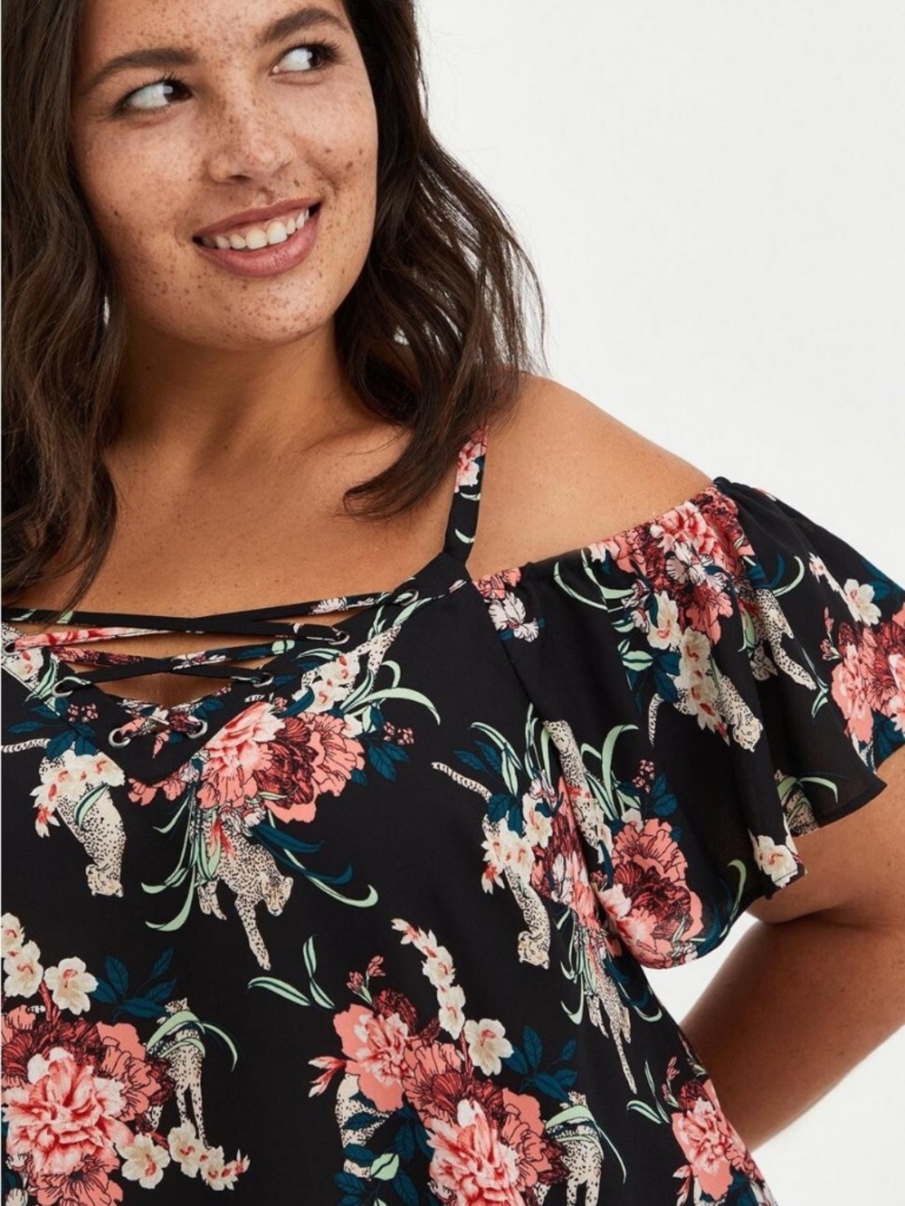 Torrid Black Floral Georgette Lace-Up Cold Shoulder Top Size 3X - Picture 3 of 4